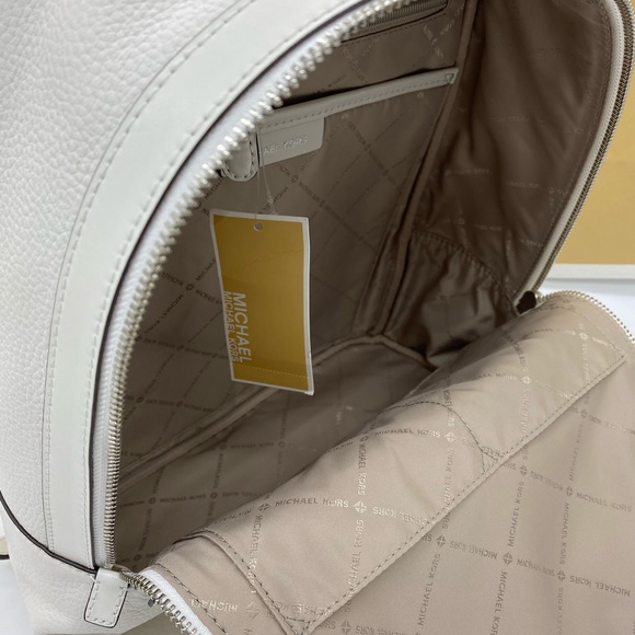 MICHAEL KORS KENLY LARGE BACKPACK OPTIC WHITE - Picture 12 of 16